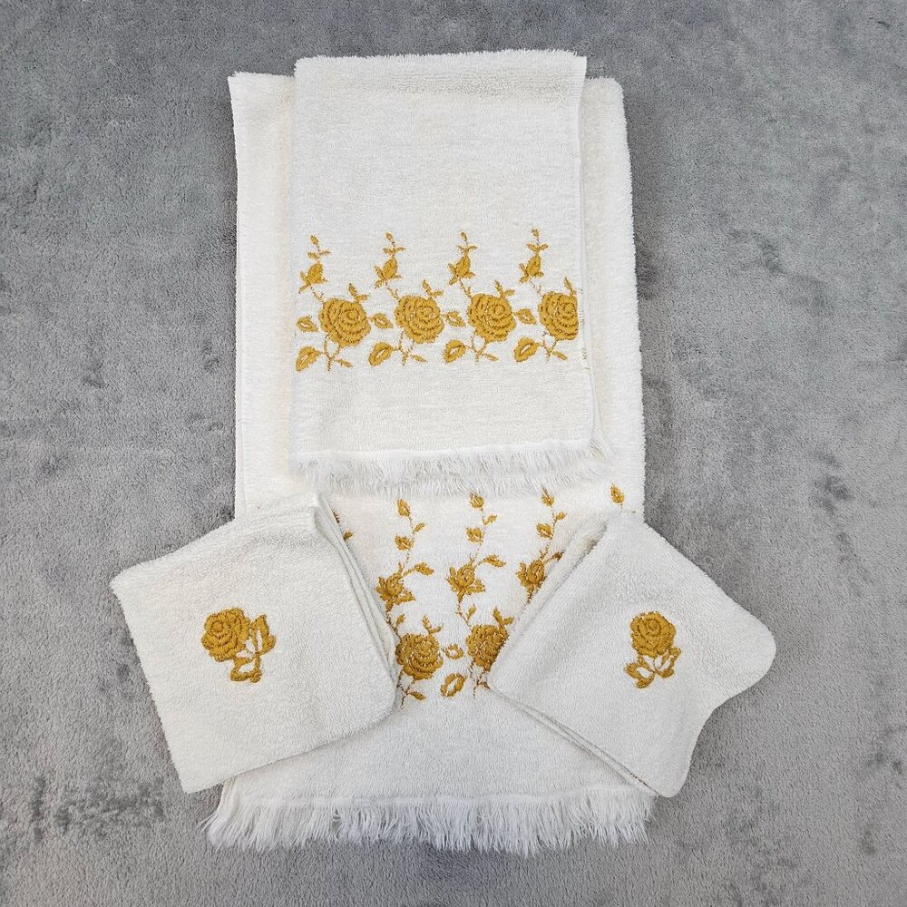 Vintage Dundee Rose Gold Embroidered Towel Set 1 Bath 1 Hand 2 Washcloths USA‎